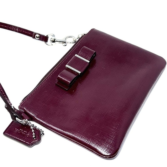 Coach Burgundy Patent Leather Wristlet – Bow Detail, Small Shoulder Bag - Picture 2 of 7